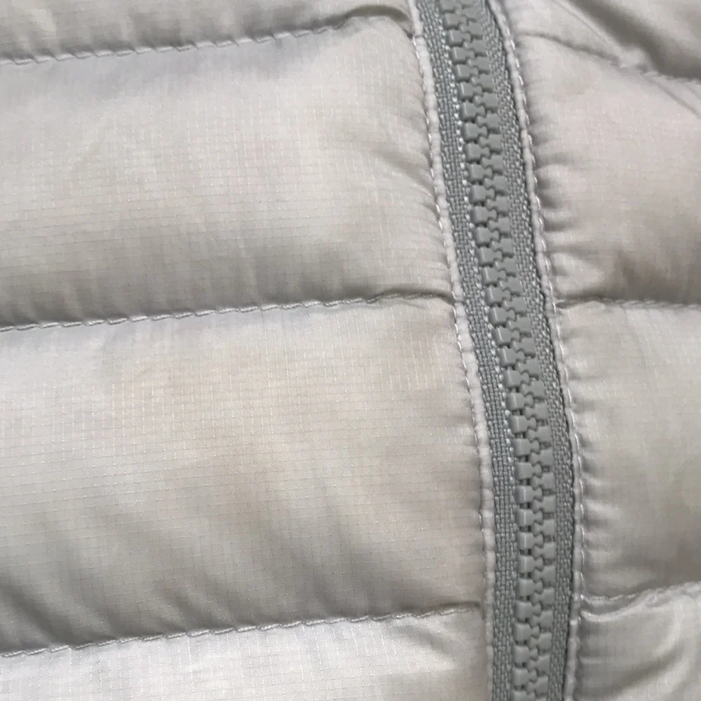 Patagonia Down Vest (size 4T)
